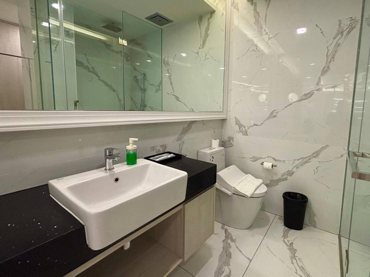 Societe By Bamboo Hospitality Aparthotel Kuala Lumpur Buitenkant foto