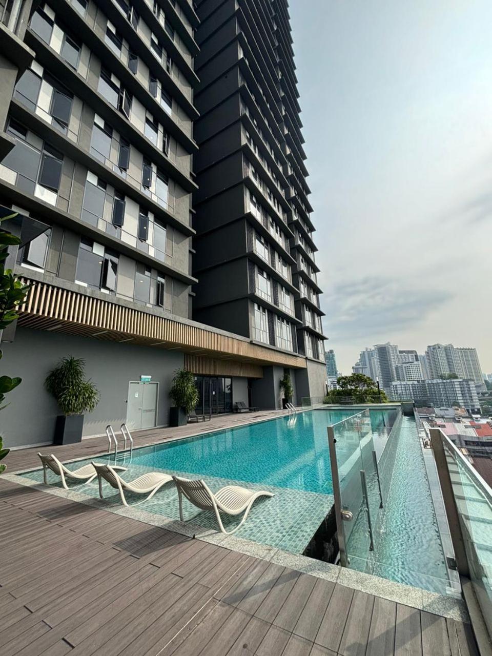 Societe By Bamboo Hospitality Aparthotel Kuala Lumpur Buitenkant foto